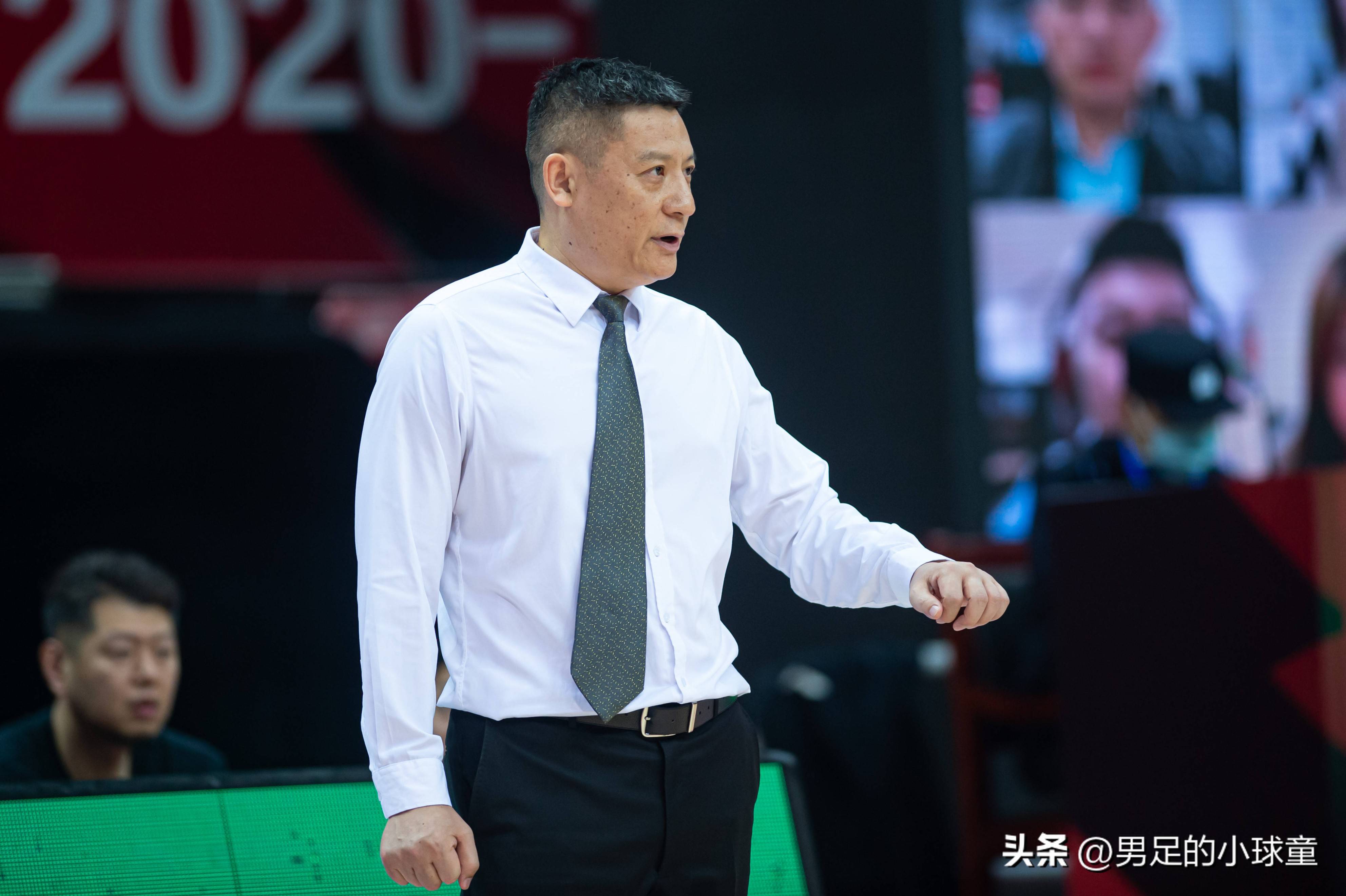 今夜CBA常规赛传出新动向；毕尔巴鄂竞技遗憾出局；管理层表态：话题不断；心理建设被强调的简单介绍